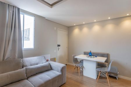 Sala  de apartamento à venda com 2 quartos, 47m² em Jardim Bandeirante, Diadema