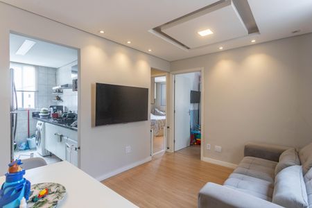 Sala  de apartamento à venda com 2 quartos, 47m² em Jardim Bandeirante, Diadema