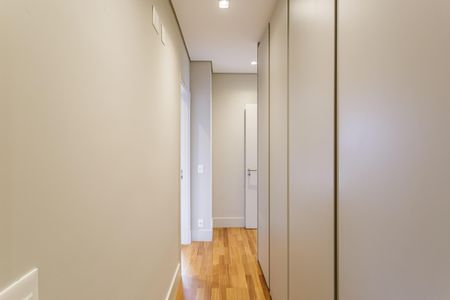 Apartamento para alugar com 156m², 2 quartos e 3 vagasCorredor