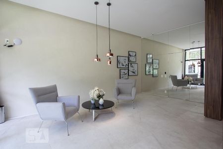 Apartamento para alugar com 156m², 2 quartos e 3 vagasHall social