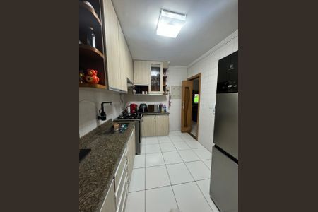 Apartamento para alugar com 74m², 2 quartos e 1 vagaCozinha