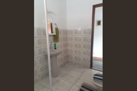 Casa para alugar com 96m², 2 quartos e 1 vaga Casa para alugar com 96m², 2 quartos e 1 vagaBanheiro