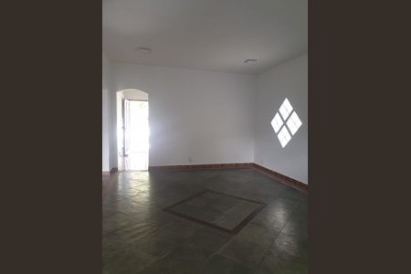 Casa para alugar com 96m², 2 quartos e 1 vaga Casa para alugar com 96m², 2 quartos e 1 vagaSala