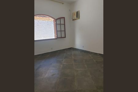 Casa para alugar com 96m², 2 quartos e 1 vaga Casa para alugar com 96m², 2 quartos e 1 vagaQuarto