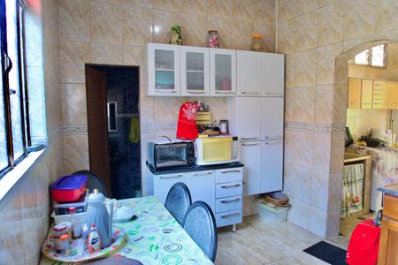 Casa à venda com 300m², 5 quartos e 1 vagaCozinha