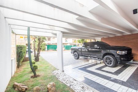 Casa de condomínio para alugar com 360m², 2 quartos e 6 vagas Casa de condomínio para alugar com 360m², 2 quartos e 6 vagasGaragem