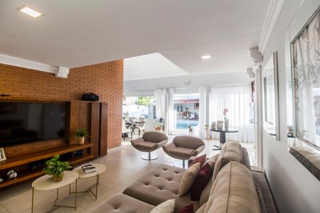 Casa de condomínio para alugar com 360m², 2 quartos e 6 vagas Casa de condomínio para alugar com 360m², 2 quartos e 6 vagasSala