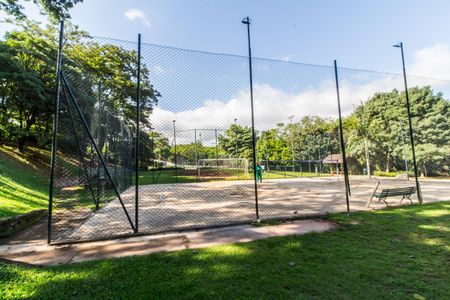 Casa de condomínio para alugar com 360m², 2 quartos e 6 vagas Casa de condomínio para alugar com 360m², 2 quartos e 6 vagasQuadra Esportiva