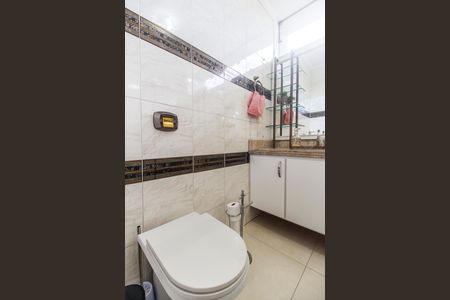 Casa de condomínio para alugar com 360m², 2 quartos e 6 vagas Casa de condomínio para alugar com 360m², 2 quartos e 6 vagasBanheiro 2