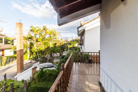 Casa de condomínio para alugar com 360m², 2 quartos e 6 vagas Casa de condomínio para alugar com 360m², 2 quartos e 6 vagasVaranda