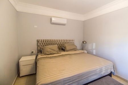 Casa de condomínio para alugar com 360m², 2 quartos e 6 vagas Casa de condomínio para alugar com 360m², 2 quartos e 6 vagasSuíte master