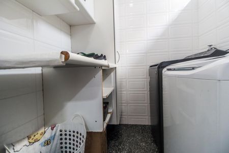 Casa de condomínio para alugar com 360m², 2 quartos e 6 vagas Casa de condomínio para alugar com 360m², 2 quartos e 6 vagasÁrea de Serviço