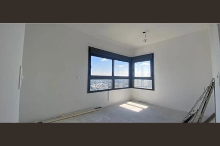 Quarto de apartamento à venda com 3 quartos, 142m² em Jardim Fonte do Morumbi, São Paulo