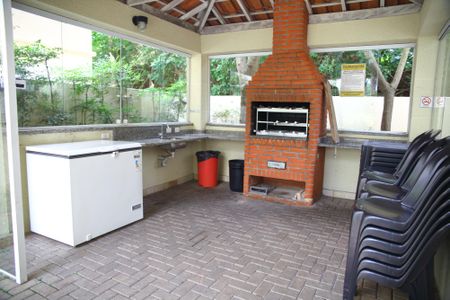 Apartamento para alugar com 50m², 2 quartos e 1 vagaÁrea comum - Churrasqueira