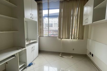 Quarto de apartamento para alugar com 2 quartos, 94m² em Centro, Duque de Caxias