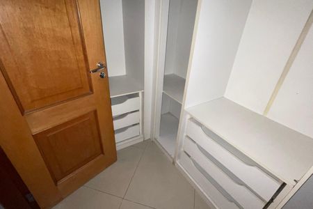 Apartamento para alugar com 94m², 3 quartos e 1 vaga Apartamento para alugar com 94m², 3 quartos e 1 vagaQuarto 3