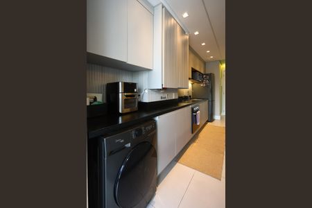 Apartamento à venda com 64m², 2 quartos e 1 vaga Apartamento à venda com 64m², 2 quartos e 1 vagaÁrea de Serviço