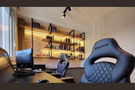 Apartamento à venda com 64m², 2 quartos e 1 vaga Apartamento à venda com 64m², 2 quartos e 1 vagaEscritório