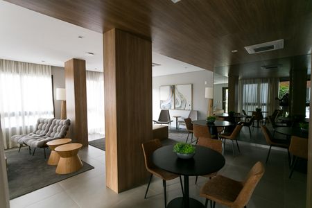 Apartamento à venda com 64m², 2 quartos e 1 vaga Apartamento à venda com 64m², 2 quartos e 1 vagaÁrea comum - Salão de festas