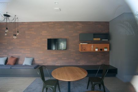 Apartamento à venda com 64m², 2 quartos e 1 vaga Apartamento à venda com 64m², 2 quartos e 1 vagaÁrea comum - Salão de festas