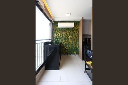 Apartamento à venda com 64m², 2 quartos e 1 vaga Apartamento à venda com 64m², 2 quartos e 1 vagavaranda