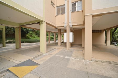 Apartamento à venda com 64m², 2 quartos e sem vagaÁrea comum