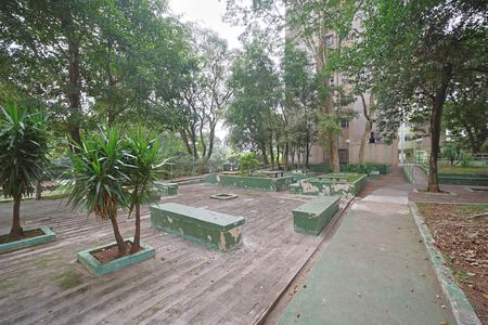 Apartamento à venda com 64m², 2 quartos e sem vagaÁrea comum - Playground