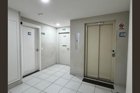 Apartamento à venda com 42m², 2 quartos e 1 vagaHall de entrada