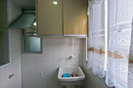 Apartamento para alugar com 62m², 2 quartos e 1 vagaÁrea de serviço 