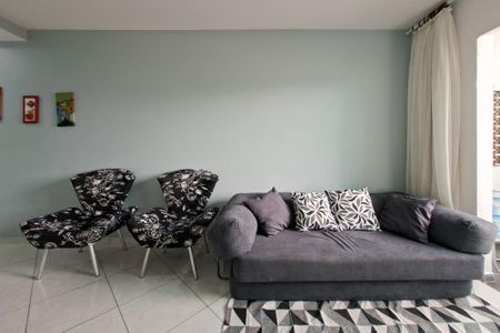 Apartamento para alugar com 62m², 2 quartos e 1 vagaSala