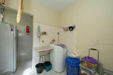 Apartamento à venda com 56m², 2 quartos e 1 vaga Apartamento à venda com 56m², 2 quartos e 1 vagaAREA DE SERVICO