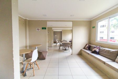 Apartamento para alugar com 32m², 2 quartos e sem vaga Apartamento para alugar com 32m², 2 quartos e sem vagaÁrea comum - Salão de festas