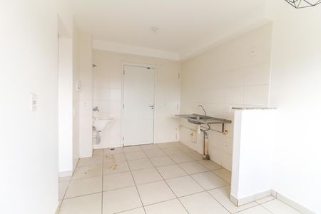Apartamento para alugar com 32m², 2 quartos e sem vaga Apartamento para alugar com 32m², 2 quartos e sem vagaSala/Cozinha