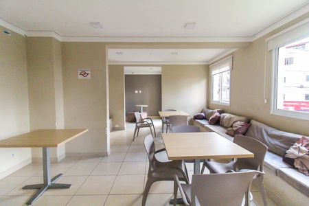 Apartamento para alugar com 32m², 2 quartos e sem vaga Apartamento para alugar com 32m², 2 quartos e sem vagaÁrea comum - Salão de festas