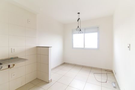 Apartamento para alugar com 32m², 2 quartos e sem vaga Apartamento para alugar com 32m², 2 quartos e sem vagaSala/Cozinha