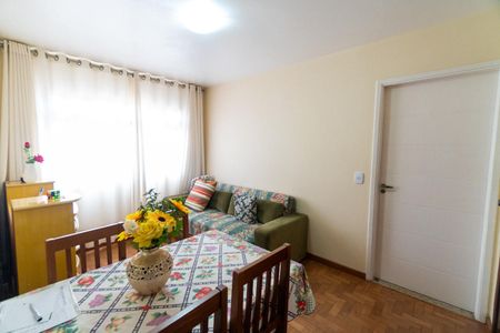 Apartamento à venda com 60m², 2 quartos e 1 vagaSala
