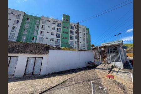 Apartamento para alugar com 48m², 2 quartos e 1 vaga Apartamento para alugar com 48m², 2 quartos e 1 vagaFachada