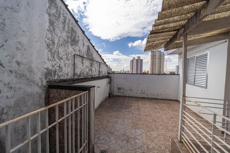 Casa à venda com 195m², 3 quartos e 2 vagasÁrea de Serviço / Terraço