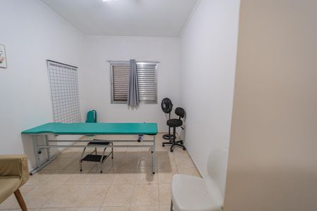 Casa à venda com 195m², 3 quartos e 2 vagasQuarto 2