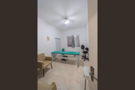 Casa à venda com 195m², 3 quartos e 2 vagasQuarto 2