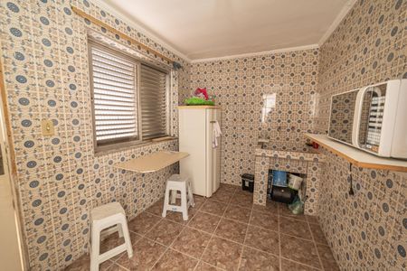 Casa à venda com 195m², 3 quartos e 2 vagasCorredor