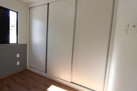 Apartamento à venda com 57m², 2 quartos e 2 vagasQuarto