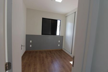 Apartamento à venda com 57m², 2 quartos e 2 vagasQuarto