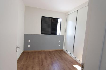 Apartamento à venda com 57m², 2 quartos e 2 vagasQuarto