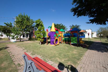 Casa de condomínio para alugar com 154m², 3 quartos e 2 vagas Casa de condomínio para alugar com 154m², 3 quartos e 2 vagasÁrea comum