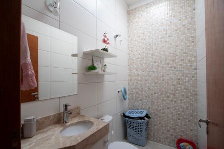 Casa de condomínio para alugar com 154m², 3 quartos e 2 vagas Casa de condomínio para alugar com 154m², 3 quartos e 2 vagasBanheiro Social