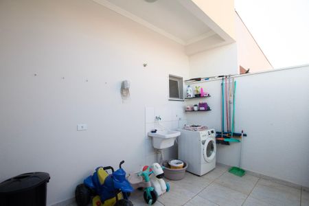 Casa de condomínio para alugar com 154m², 3 quartos e 2 vagas Casa de condomínio para alugar com 154m², 3 quartos e 2 vagasÁrea de Serviço / Quintal