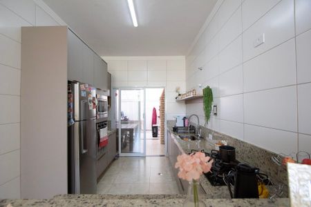 Casa de condomínio para alugar com 154m², 3 quartos e 2 vagas Casa de condomínio para alugar com 154m², 3 quartos e 2 vagasCozinha