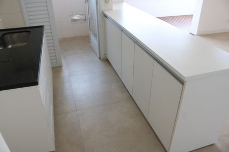 Apartamento à venda com 65m², 1 quarto e 2 vagasCozinha