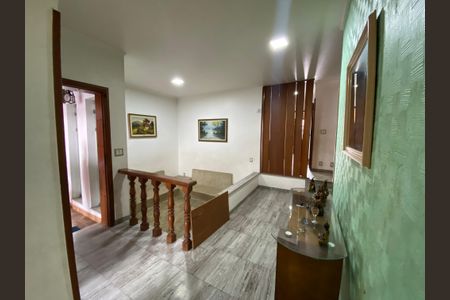 Casa à venda com 320m², 4 quartos e 2 vagasSala 1